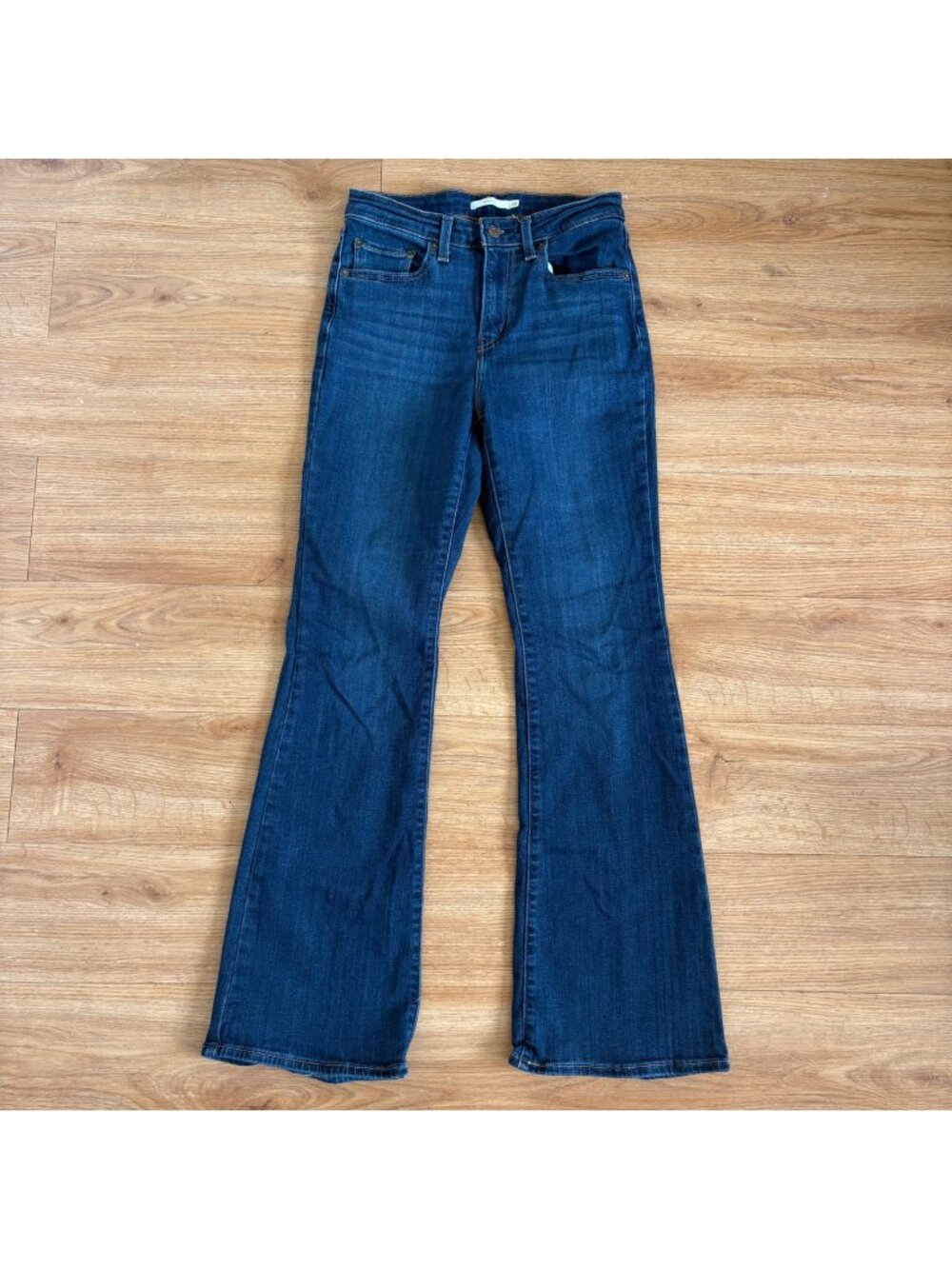 Levi’s 726 High Rise Flare Leg Denim Jeans Medium Blue Women’s Size 28
